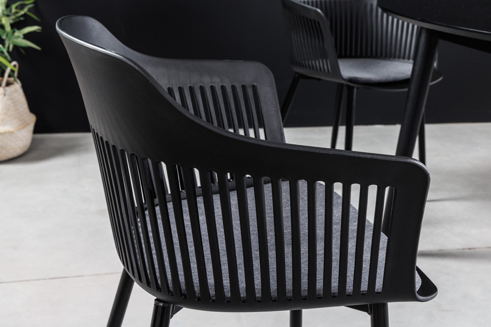 Design Stuhl AIRE schwarz Kunststoff Stahlgestell Indoor Outdoor inkl. Kissen