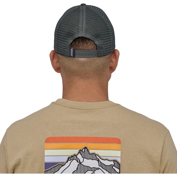 Casquette PATAGONIA P-6 LOGO LOPRO TRUCKER HAT FORGE GREY