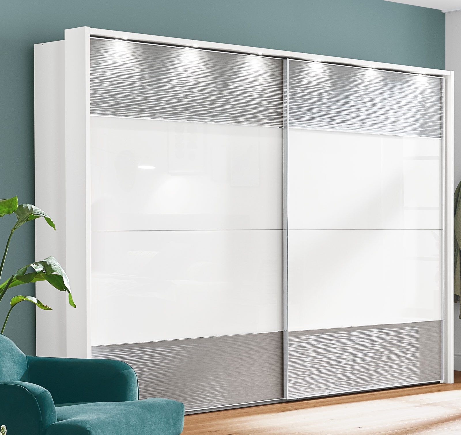 MONDO Kleiderschrank 250 x 217 x 67 cm Holznachbildung grau/weiß