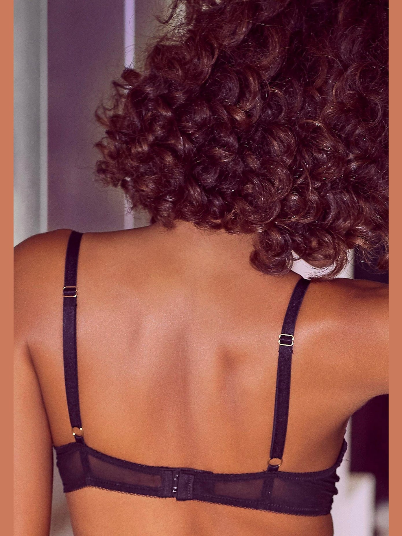 Superbe soutien-gorge push-up jette