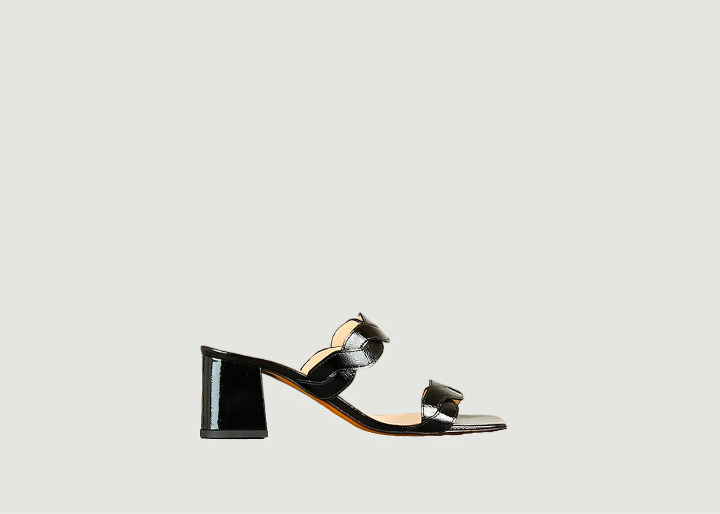 Mule Rhea en cuir verni souple Tila March