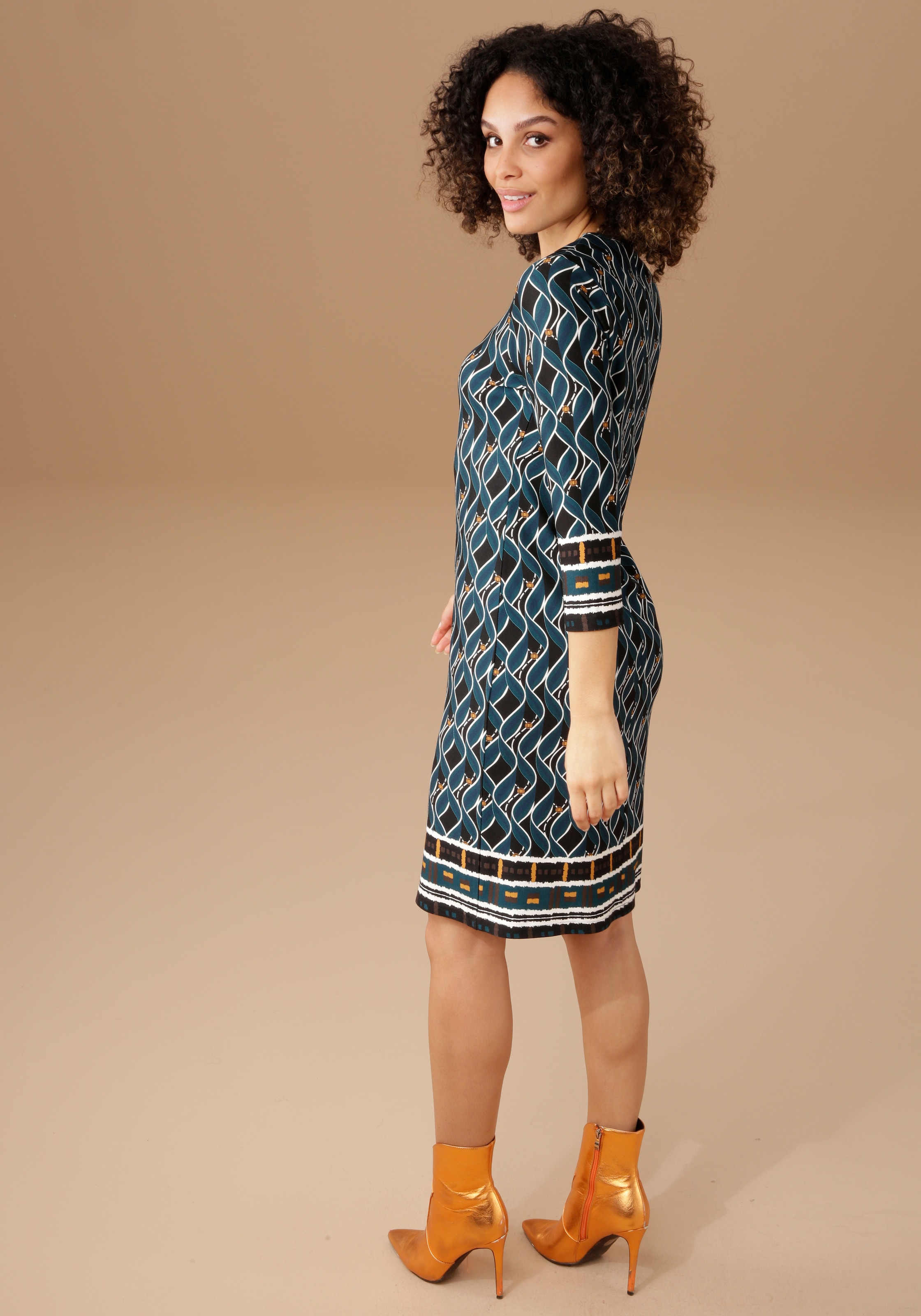 Aniston SELECTED Jerseykleid im Retro-Dessin