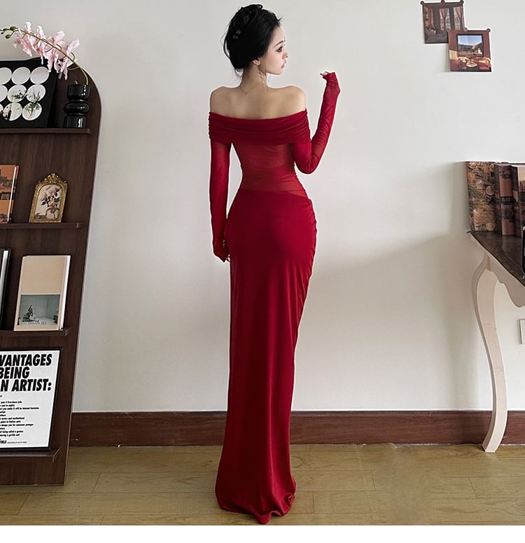 Bababy - Lange mouw off-shoulder maxi-jurk met effen kleur