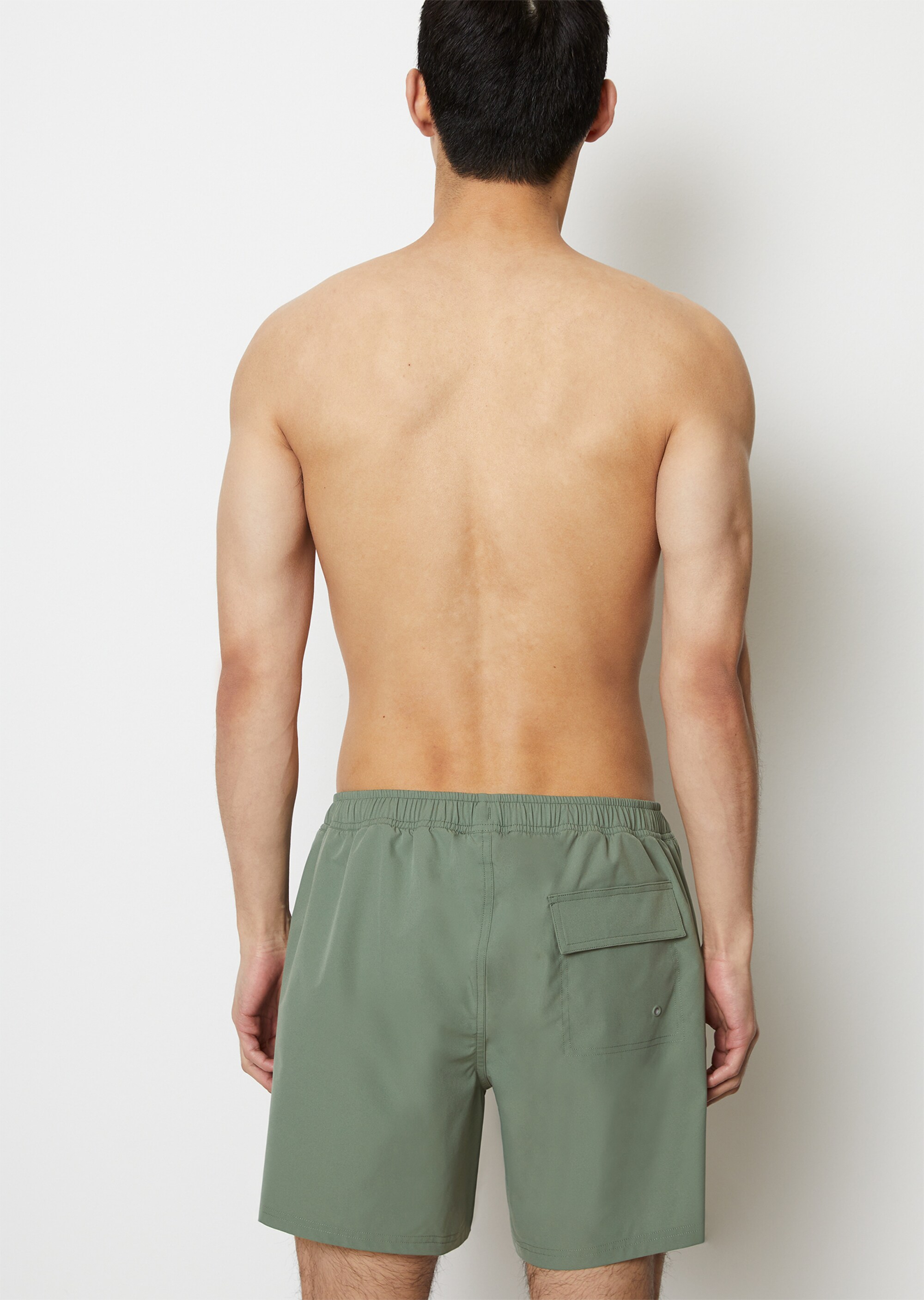 Badeshorts aus recyceltem Material