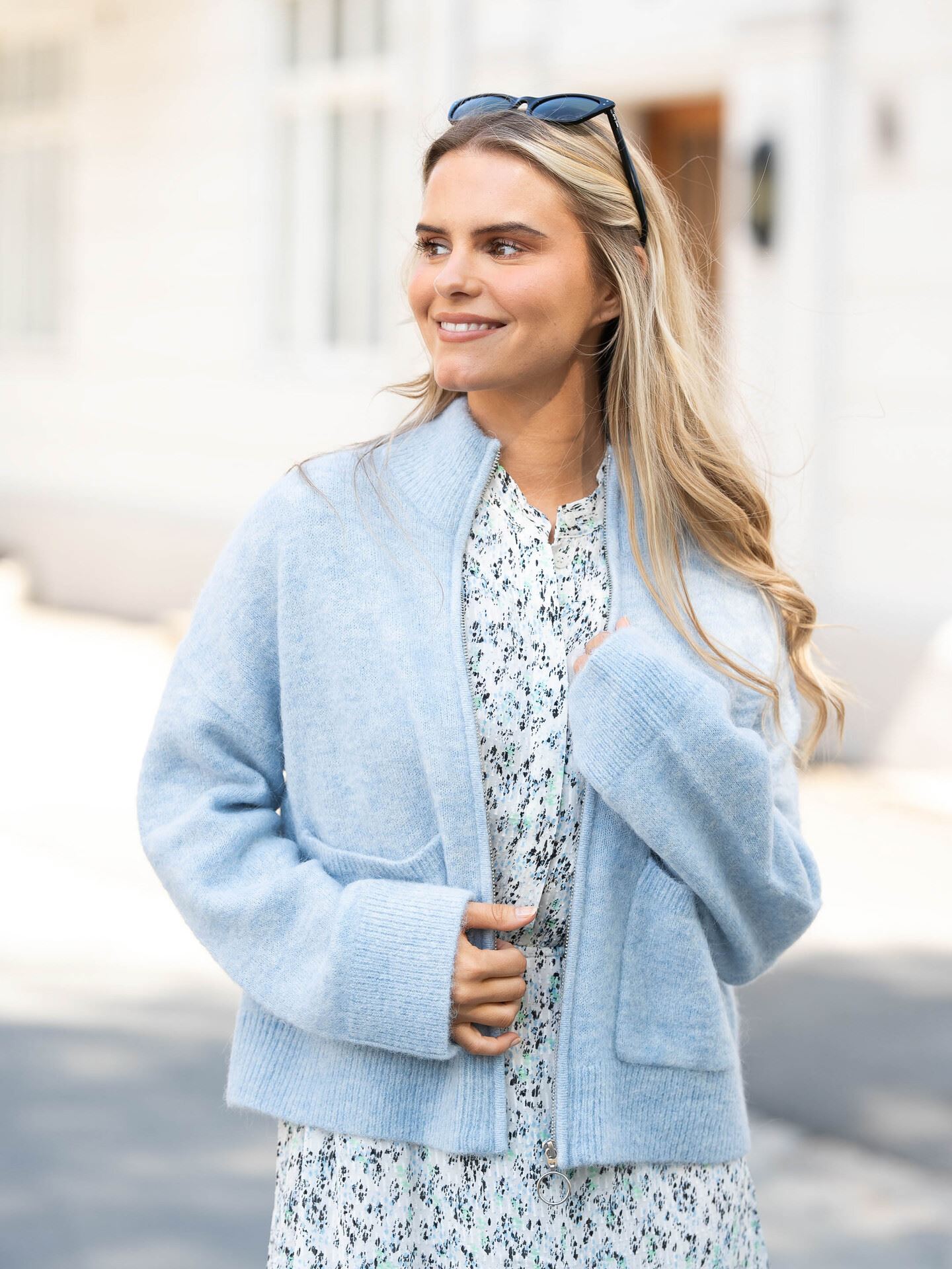 Sia Ras Long Sleeve Knit Zipper Cardigan