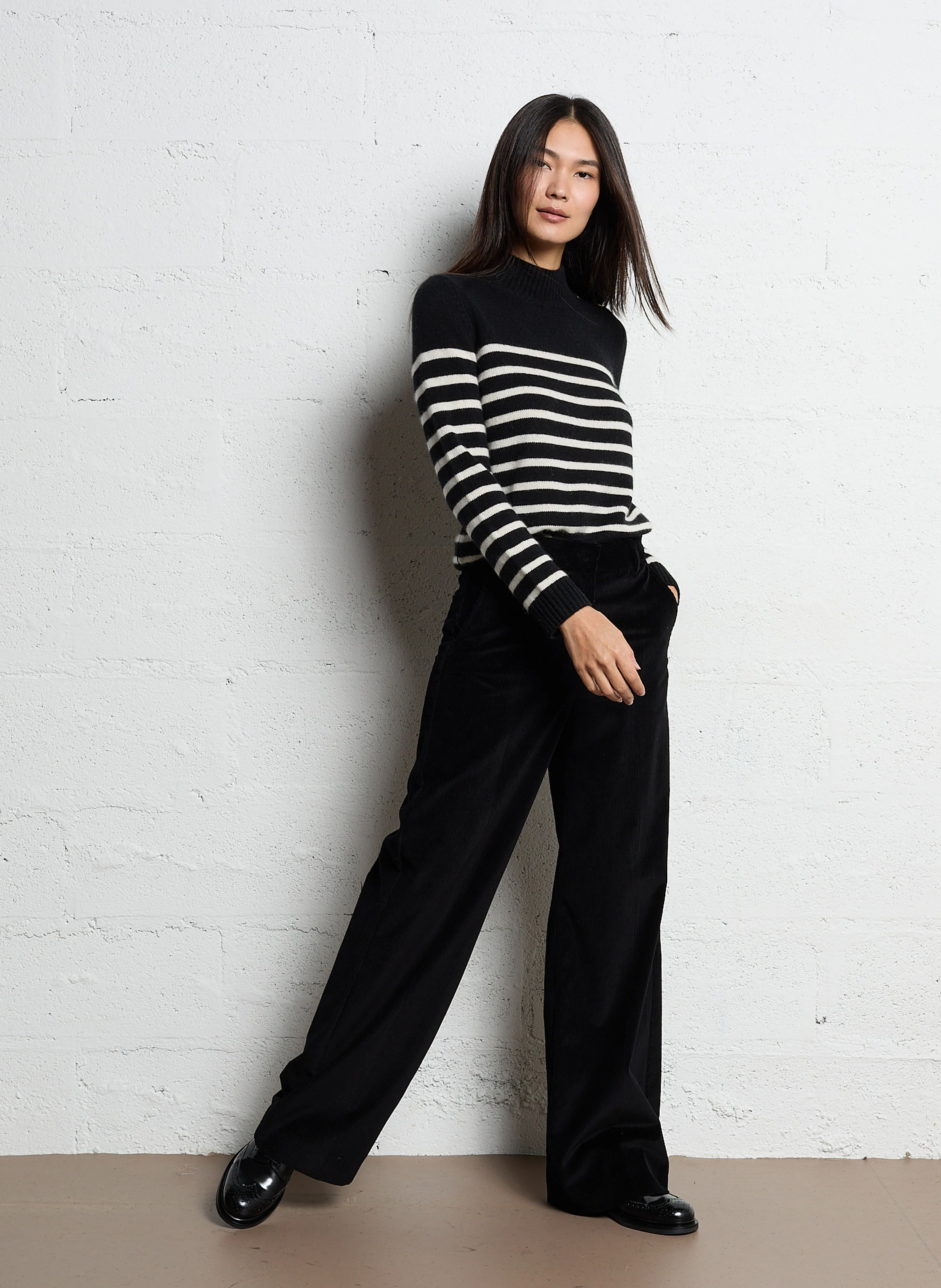 TANIA - Pantalon large en velours côtelé de coton | Noir