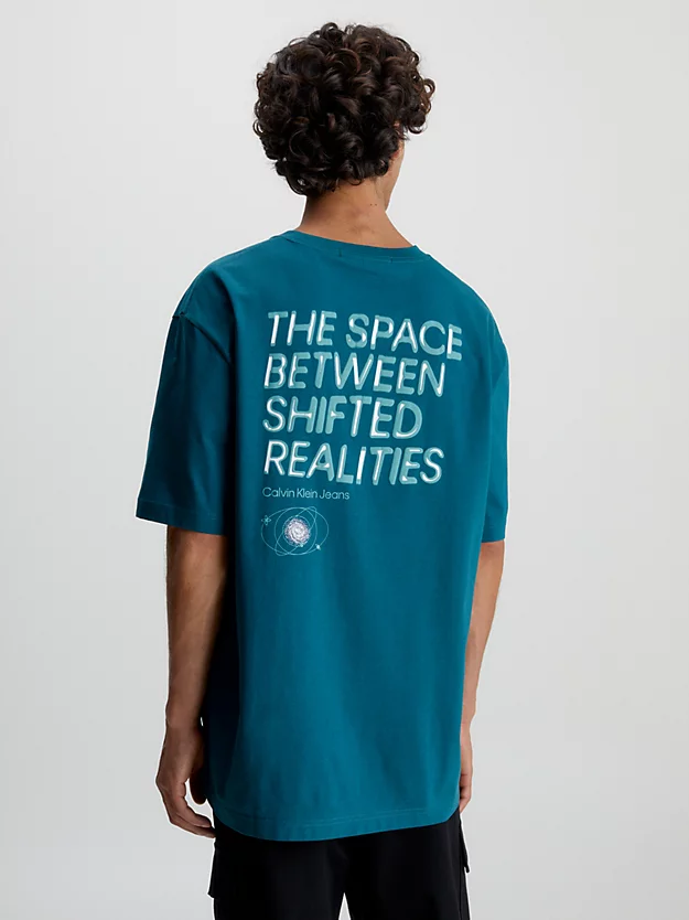 Camiseta de algodão com logo nas costas