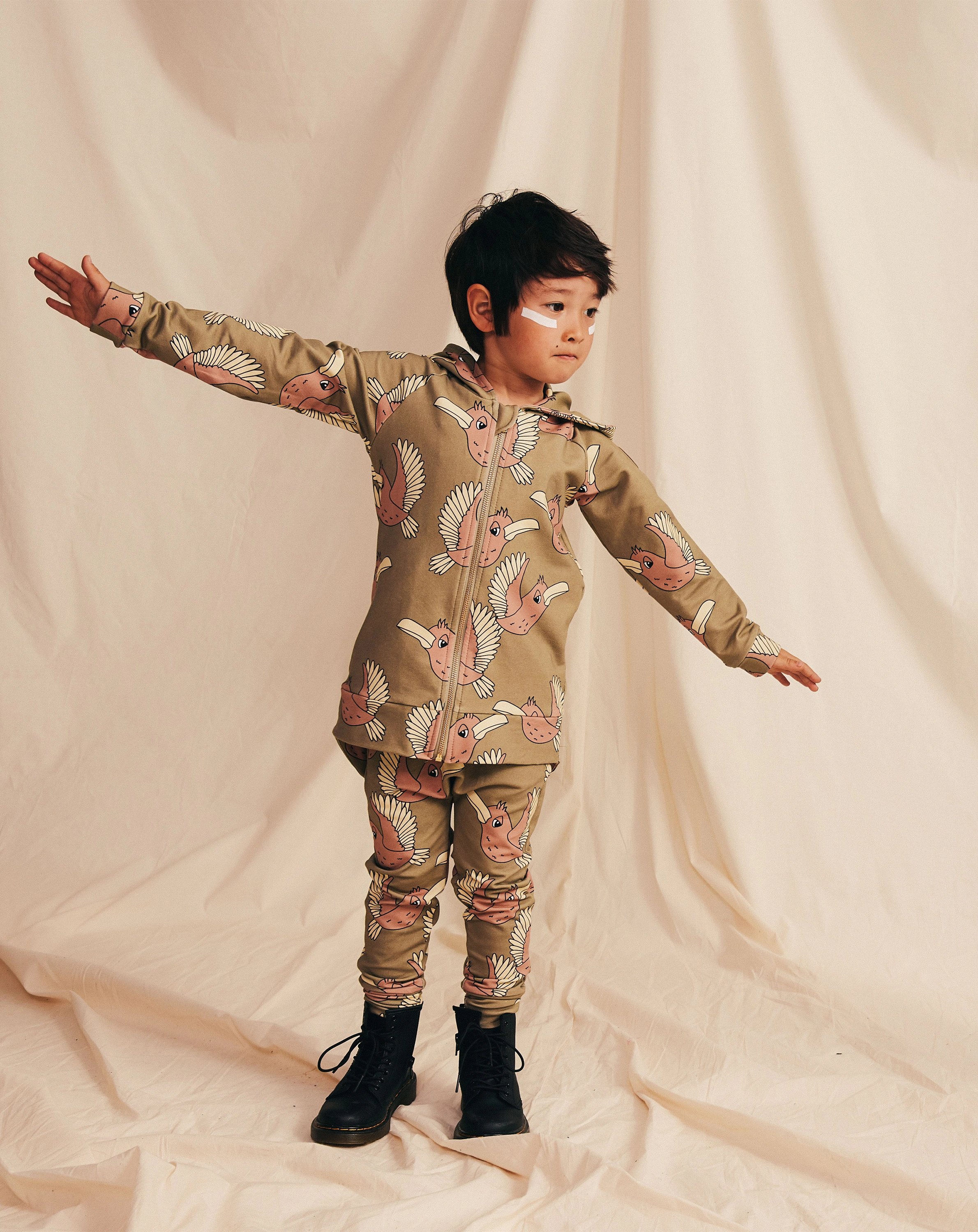 Kapuzen-Sweatjacke BIRDIE in khaki