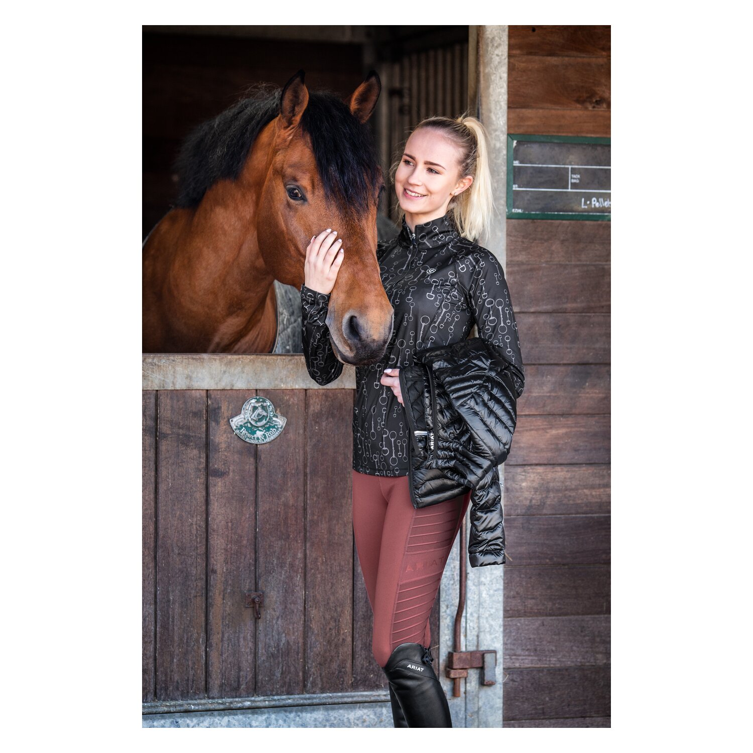 ARIAT Funktionsshirt Lowell 2.0 - black bit print