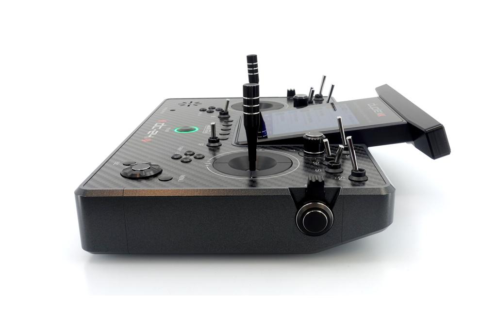 Fernsteuerung DC-24 II Carbon Line Grau<br>Professioneller 2.4 GHz Duplex Pultsender