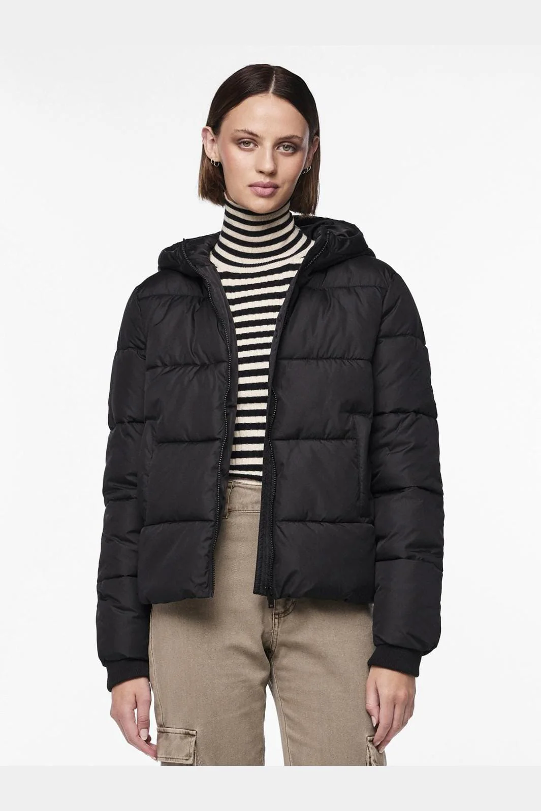 Pieces Pcbee New Short Puffer Jacket