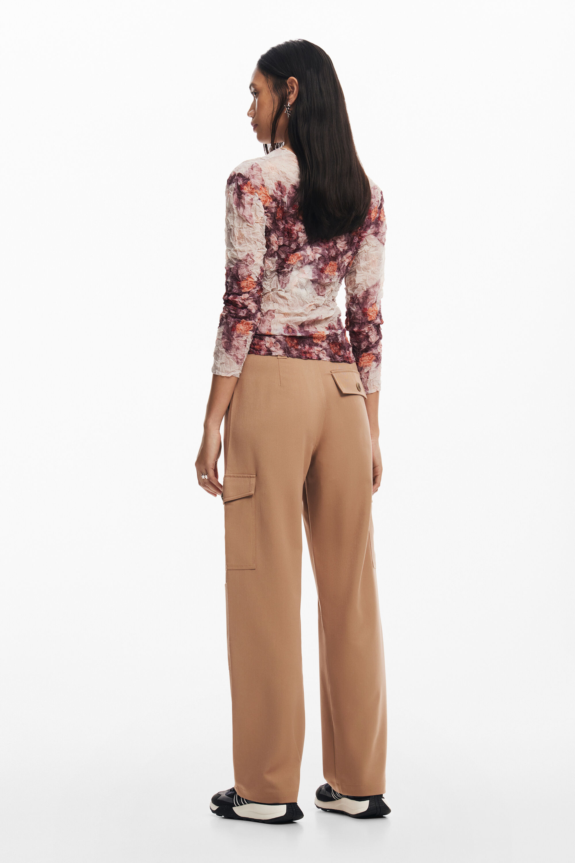 Blusa floral texturizada