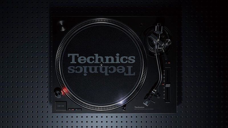 Technics SL1210MK7EG - Zwart