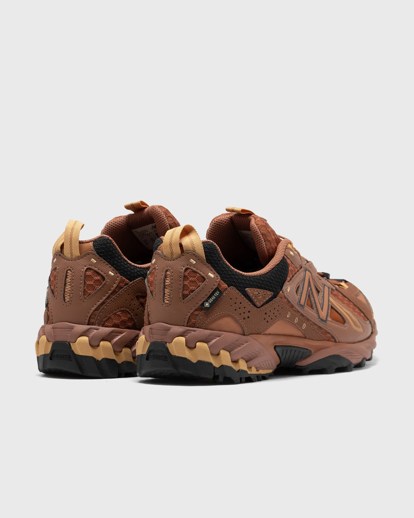 New Balance 610Xv1