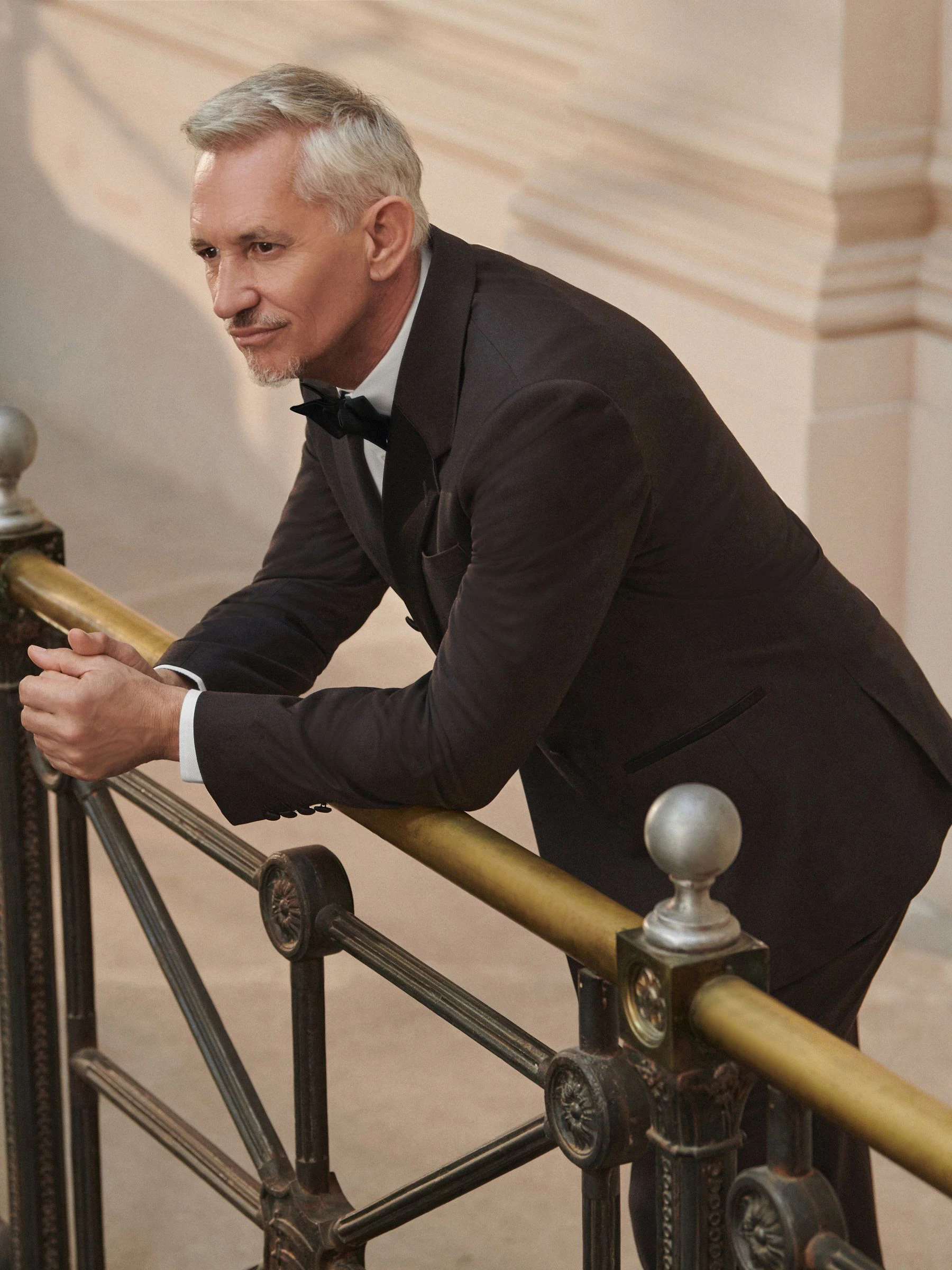 Bruin - Slim fit smoking colbert met dubbele knopenrij