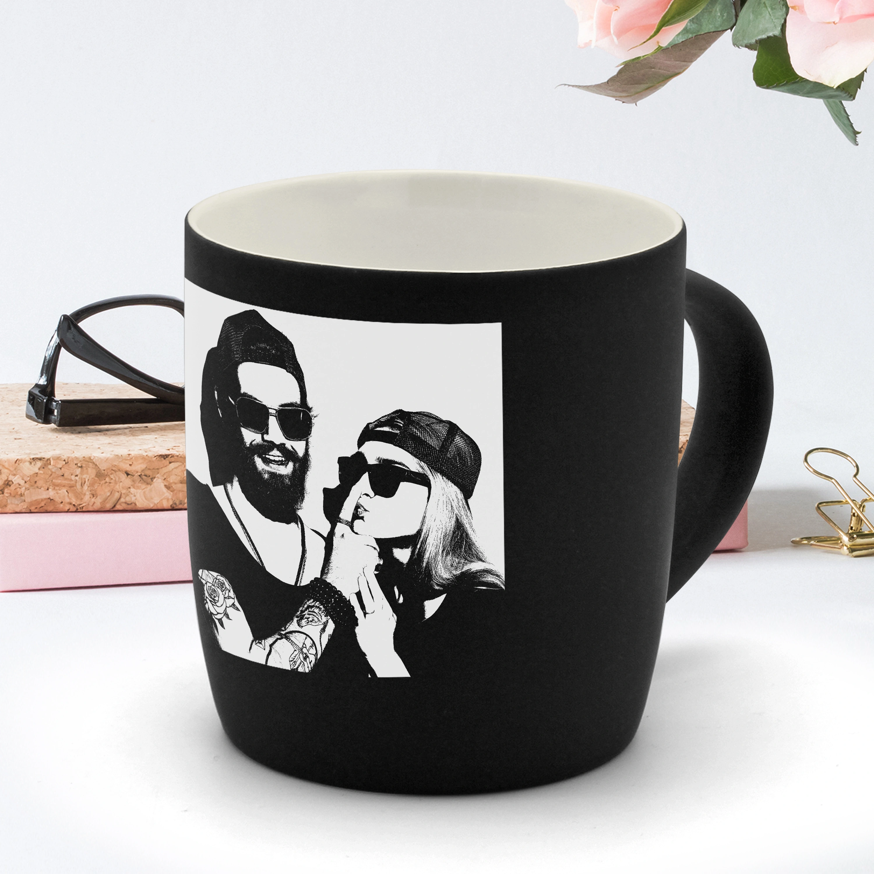 Kaffeetasse mit Wunsch-Gravur (Farbe: schwarz)