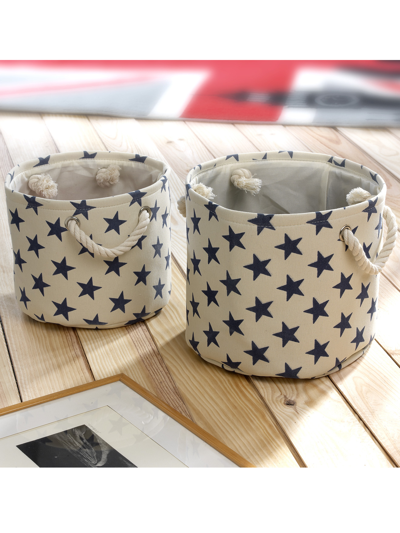 Lot de 2 paniers ronds étoiles
