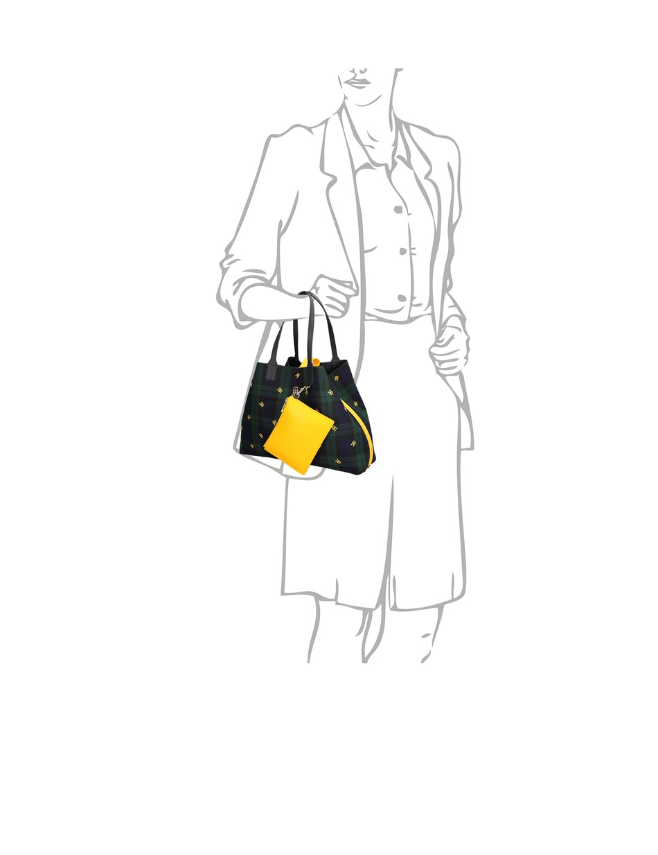 ICONIC TOMMY TOTE BW