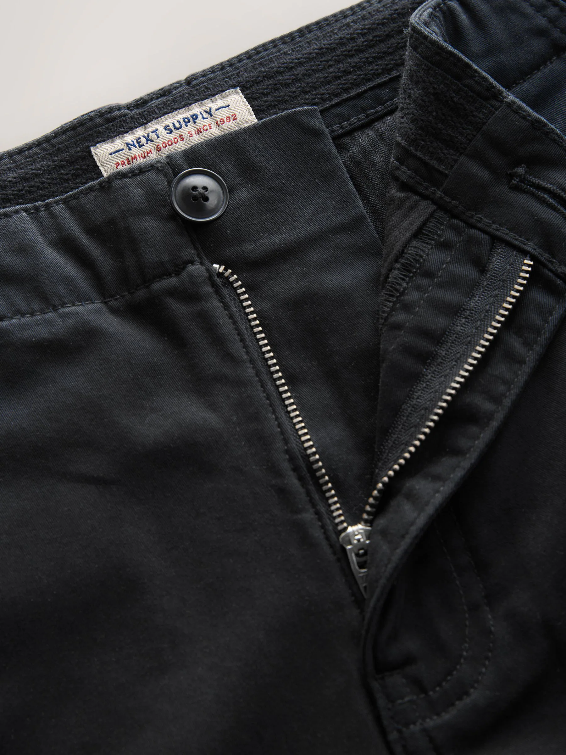 Zwart - Stretchy Korte cargobroek