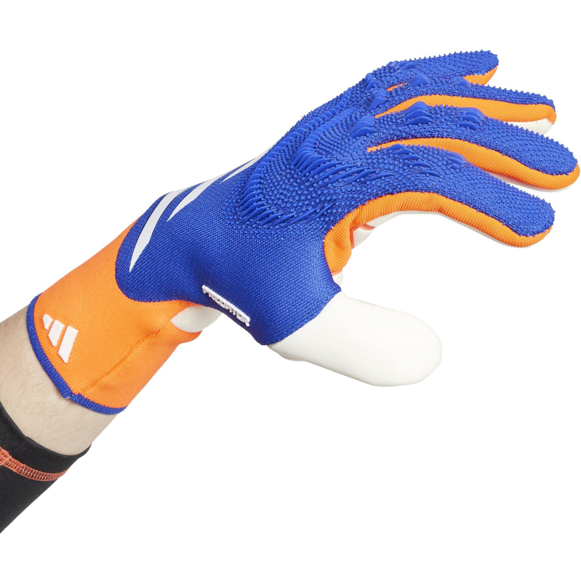 adidas Predator Pro Goalkeeper Gloves Juniors