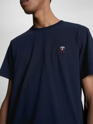 Camiseta com bordado de monograma TH