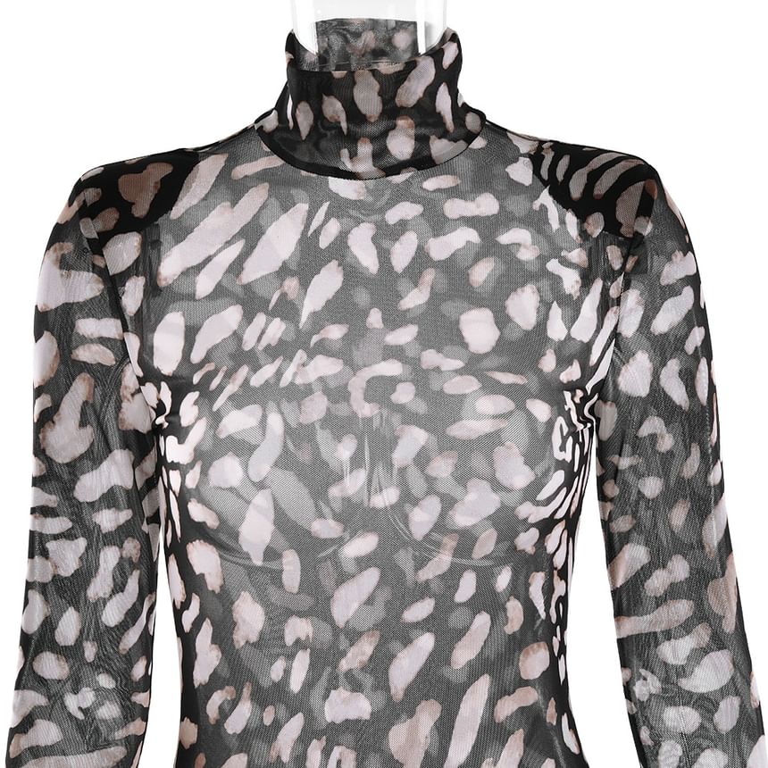 Vanduous - Asymmetrische mini-jurk met lange mouwen en nephals en luipaardprint