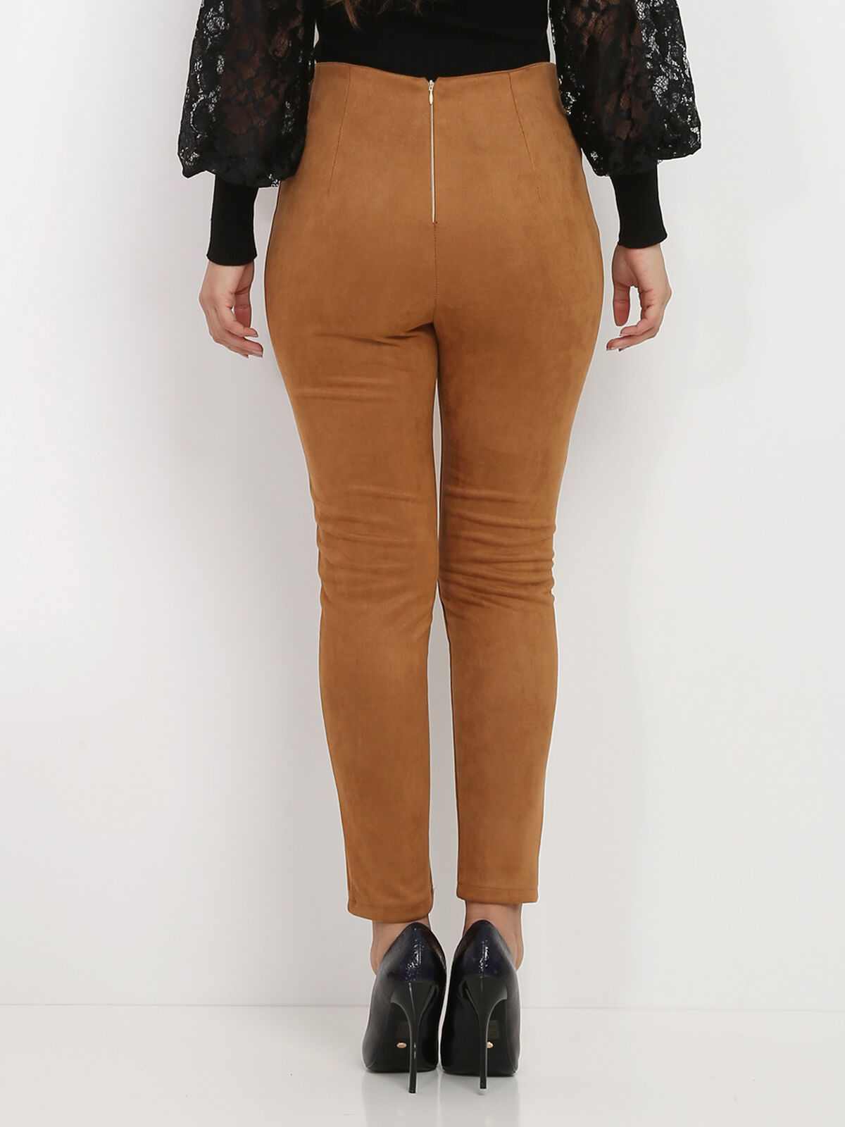 Pantalon en suédine à boutons- Camel foncé