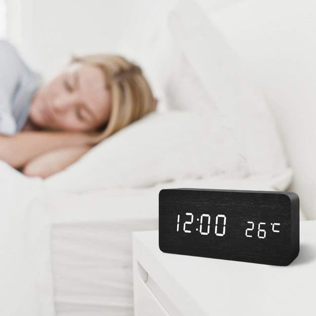 Digitalt LED vækkeur Rød