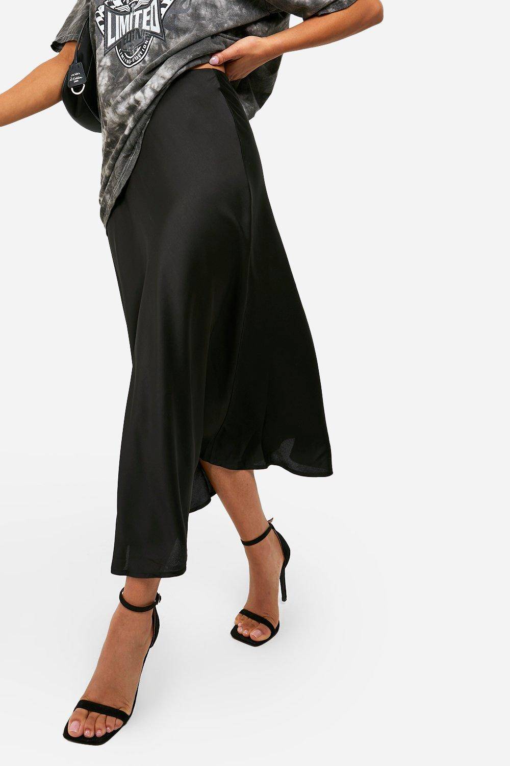 boohoo Jupe Mi-longue En Satin Petite