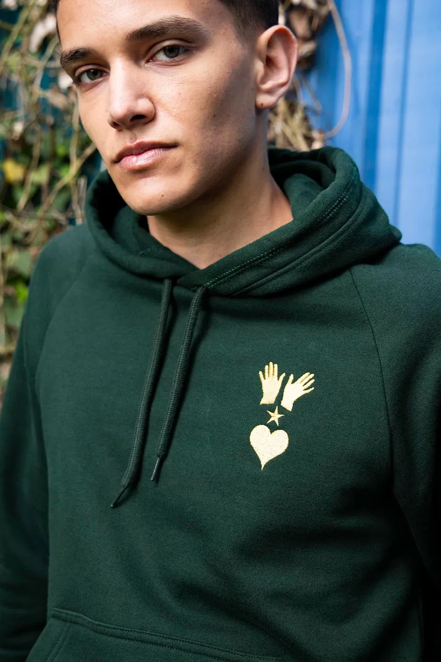 Sweat capuche poche kangourou Misericordia