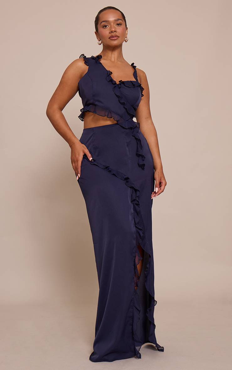 Bleu Marine Robe Maxi En Mousseline À Découpes Et Volants Ajustée