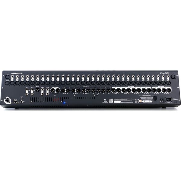 Allen & Heath Qu-32 Chrome Hands On Bundle