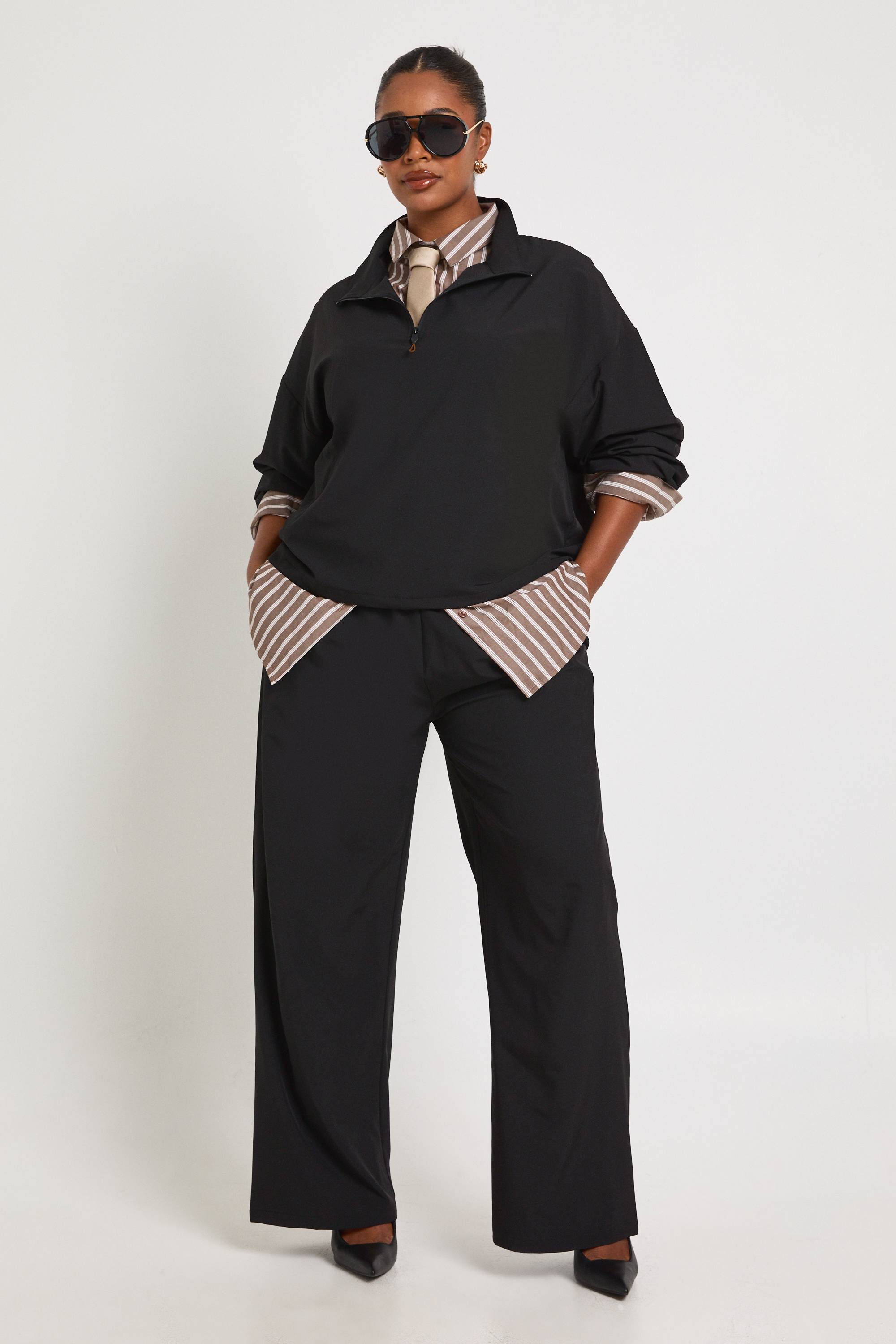 boohoo Ensemble de Jogging Grande Taille Col Montant Demi-Zip en Nylon