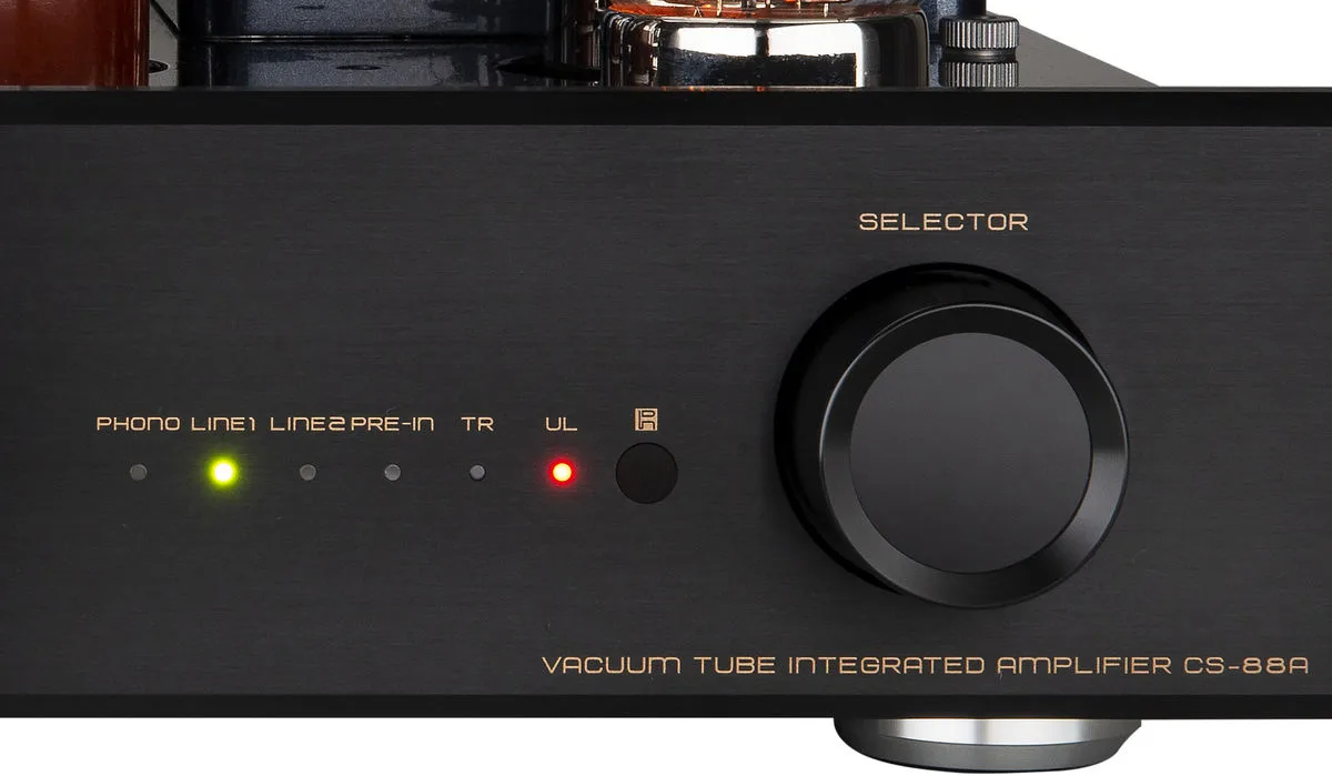 Cayin CS-88A KT88 Noir Amplis à tubes