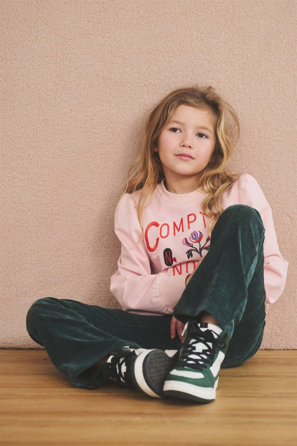 NONO flared broek Sady groen
