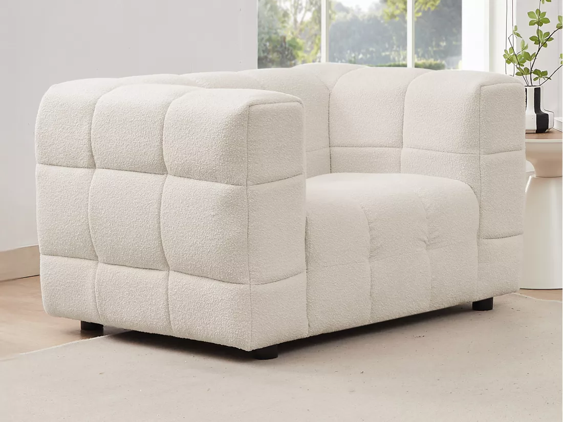 Fauteuil en tissu bouclette blanc ivoire LERICI de Pascal Morabito