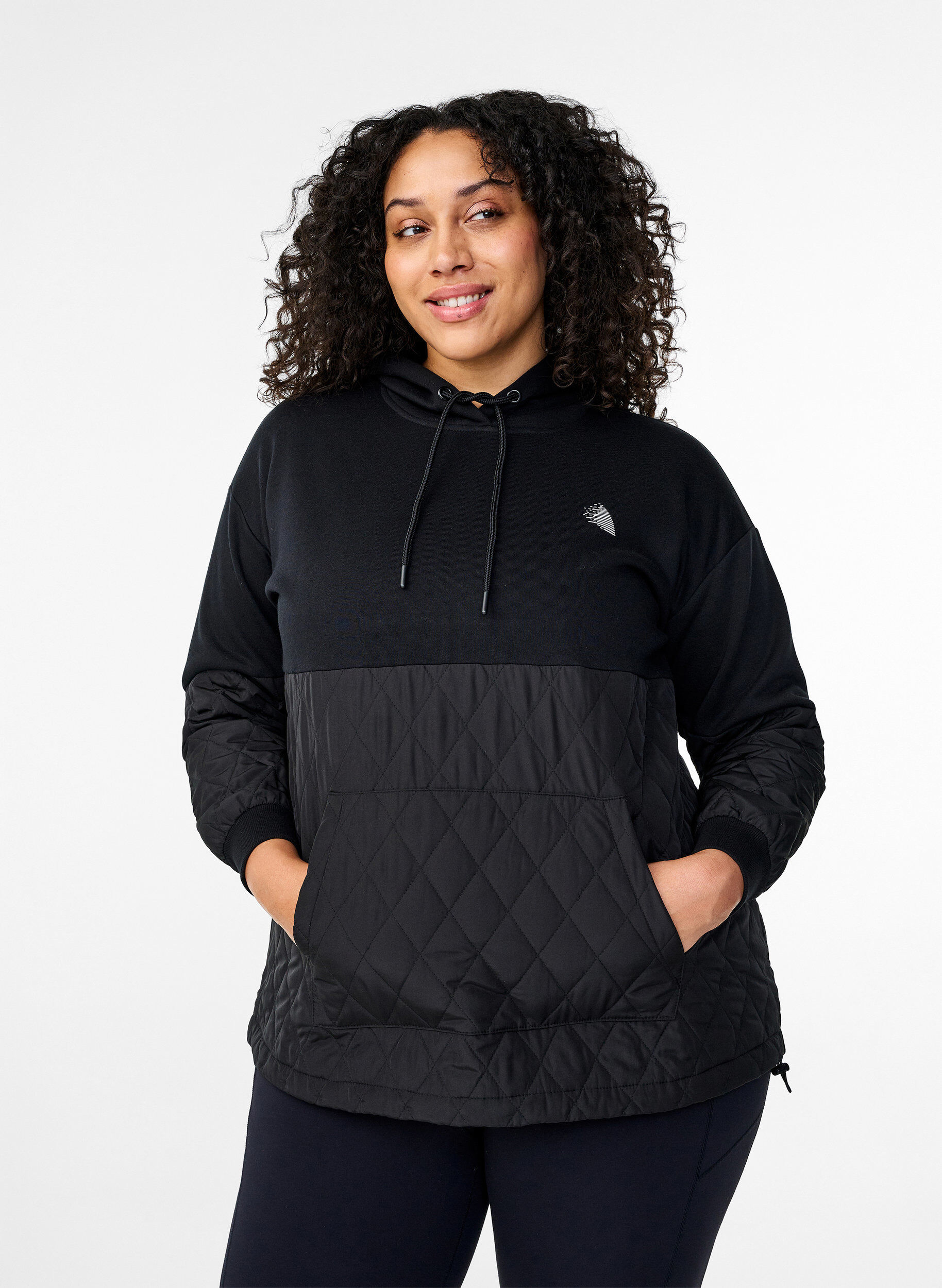 Sweatshirt med hætte og quilt