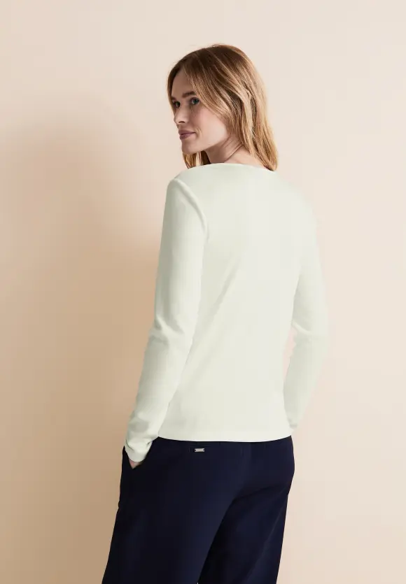 Shirt mit Herzausschnitt - off white