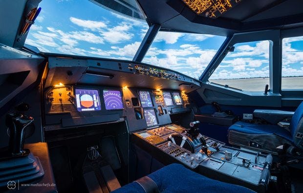 Flugsimulator im Airbus A320 in Durmersheim als Geschenk