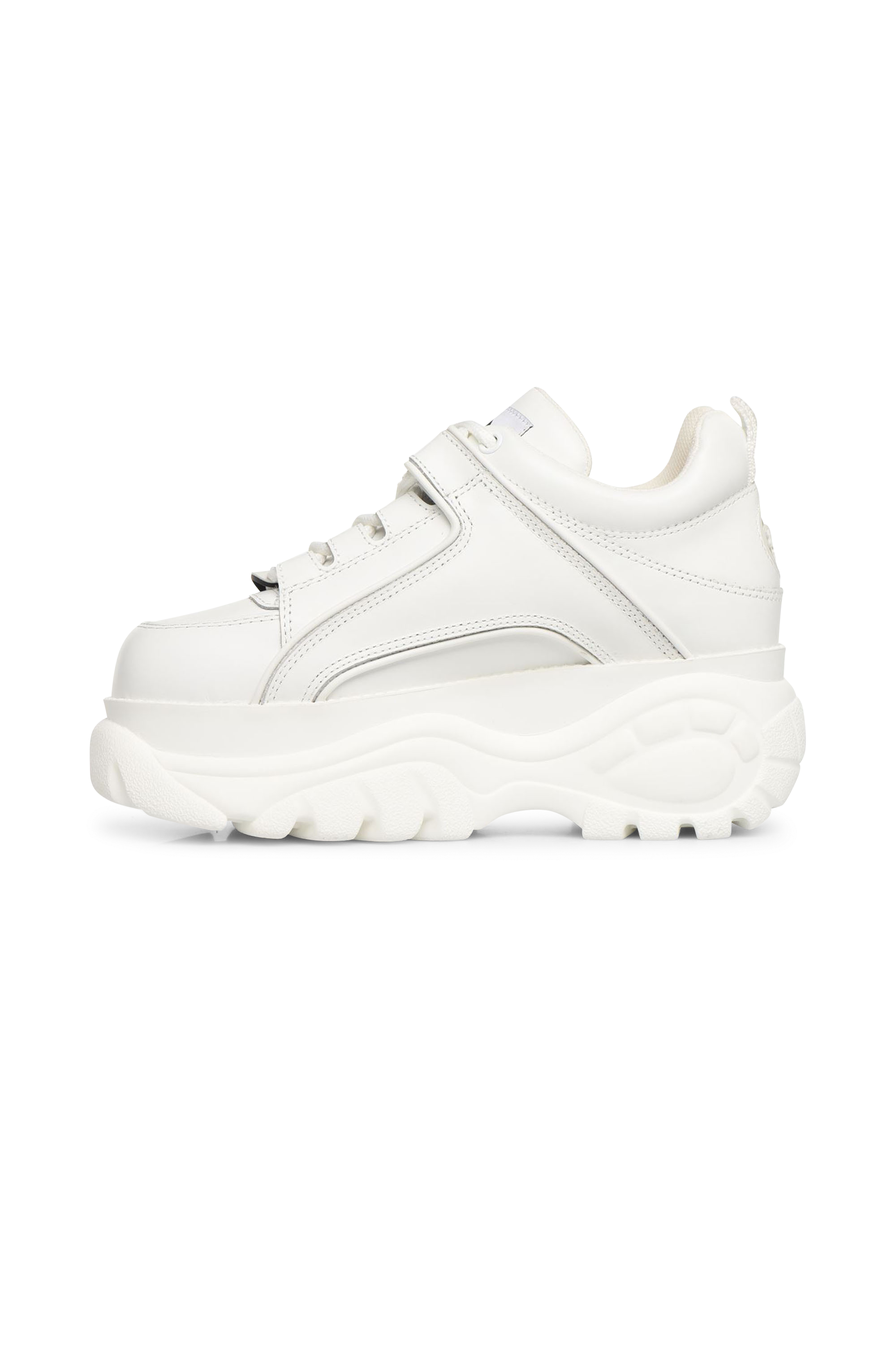 BUFFALO Baskets compensées en cuir Blanc
