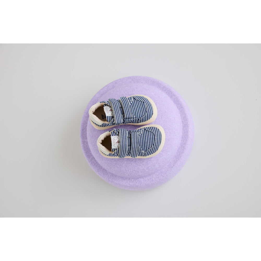 Køb Bisgaard Navy Barefoot Skipper First Step Sko