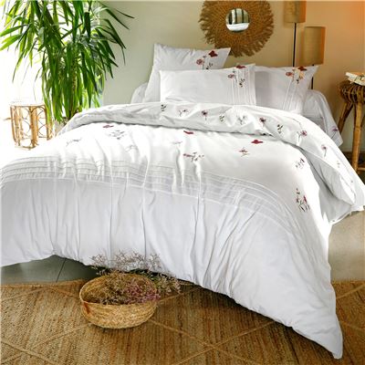 Linge de lit percale brodée fleurs et papillons - BECQUET CRÉATION