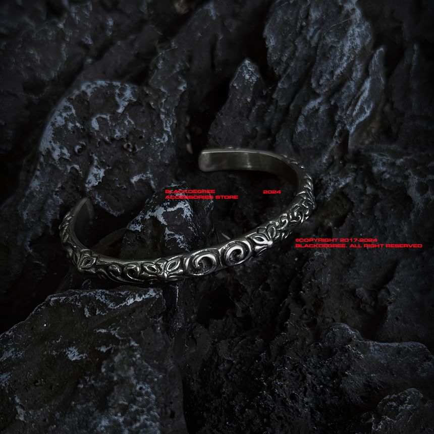 Black Degree - Gegraveerde open armband