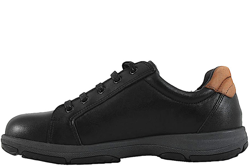 NEW FEET SKO I SORT GLAT SKIND