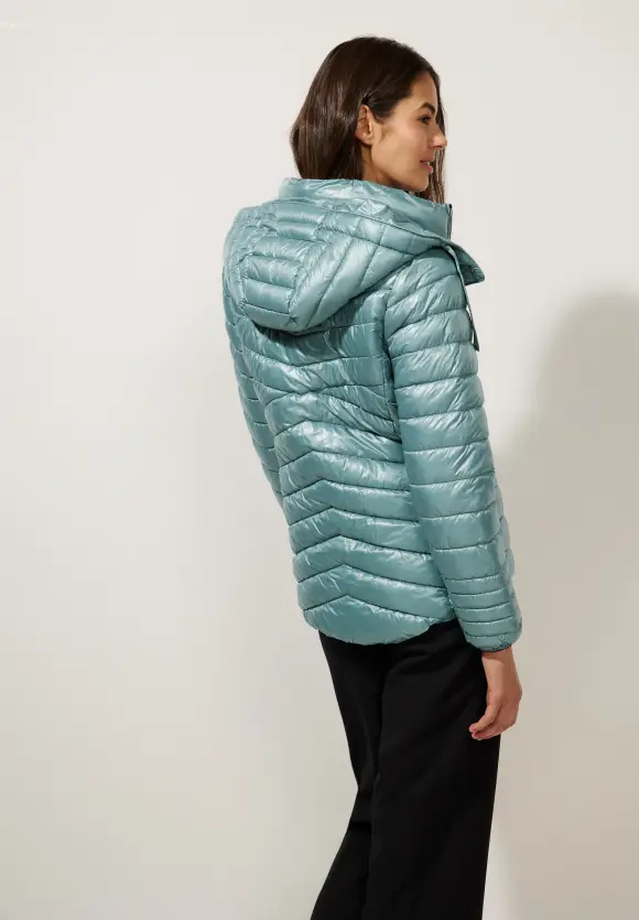 Kurze Steppjacke mit Kapuze - polar mint