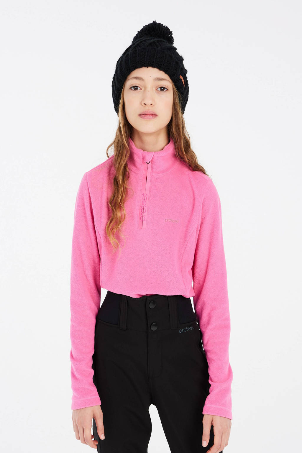 Protest skipully Mutey Jr roze