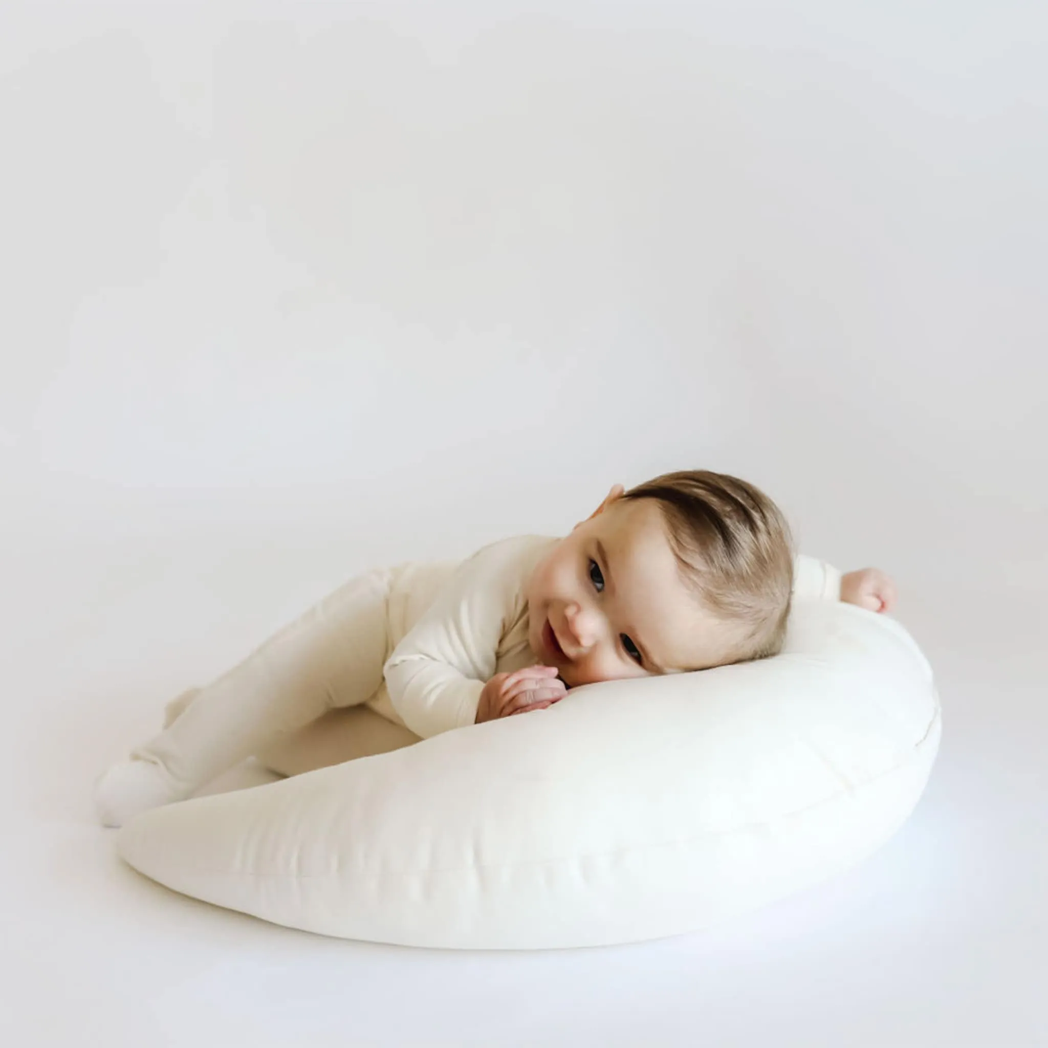 Snuggle me Coussin d'Allaitement Organique - Naturel