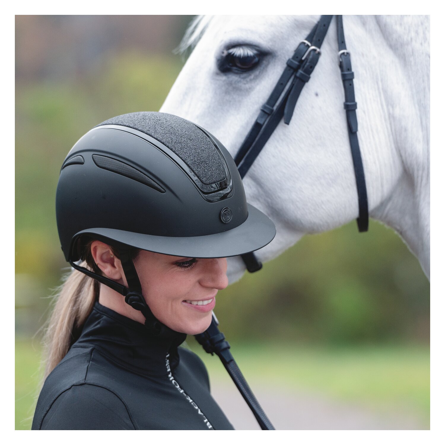 Cheval de Luxe Reithelm, für Kinder und Erwachsene  - black