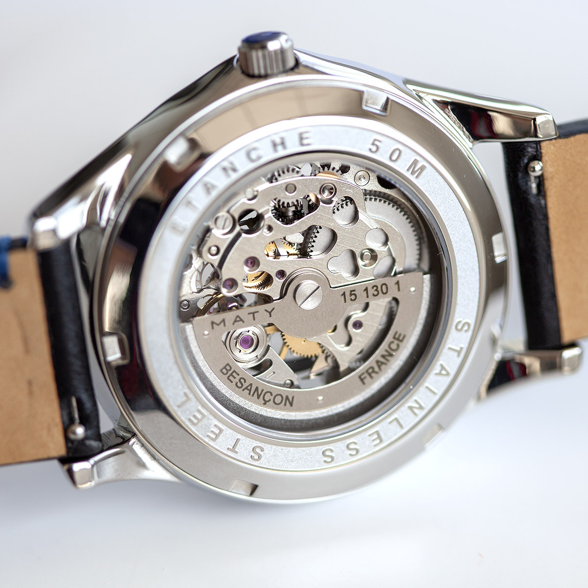 Montre homme squelette automatique acier bracelet cuir noir