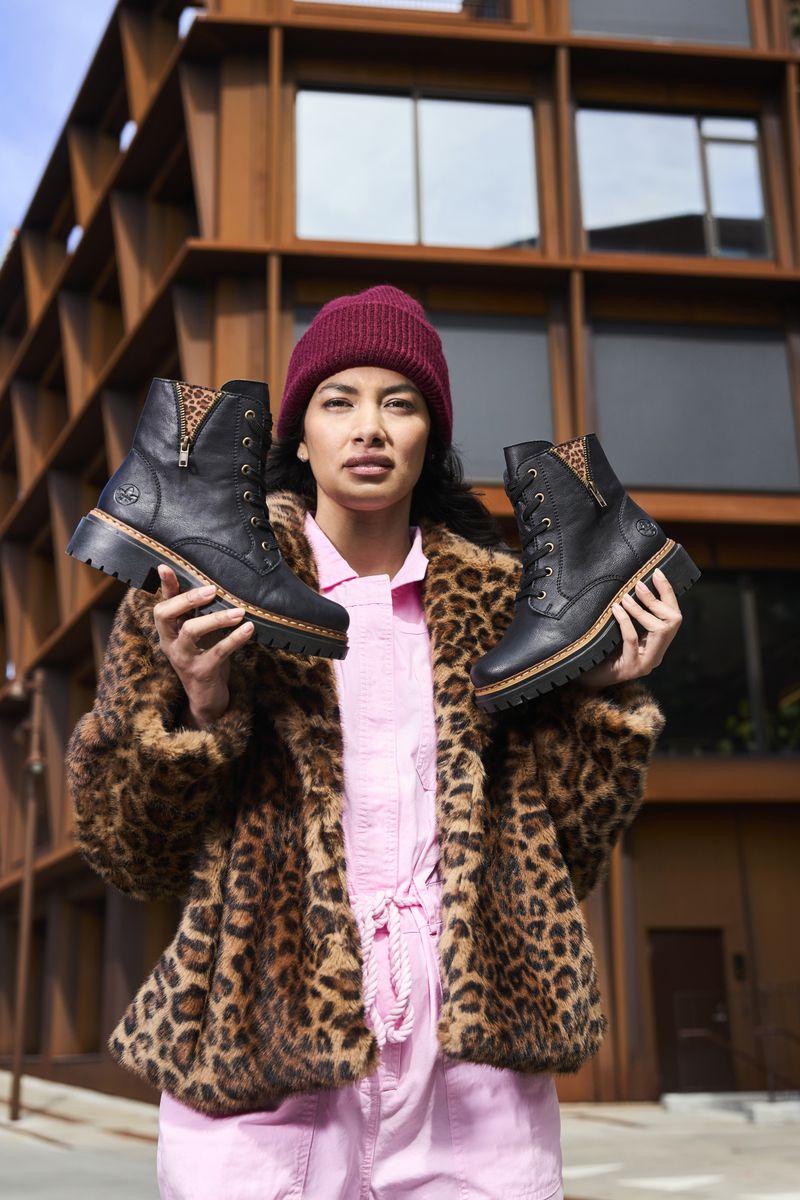 Rieker Veterschoenen Zwart Dames